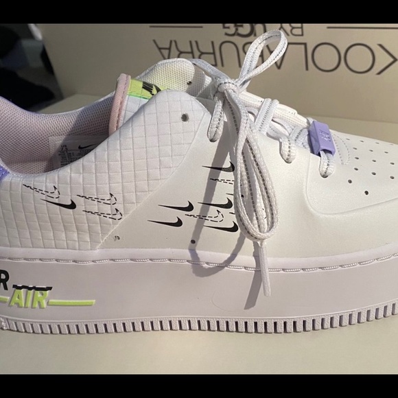 NIKE AIR FORCE 1 SAGE LOW CUSTOMS. Size 7.5. - Picture 3 of 5